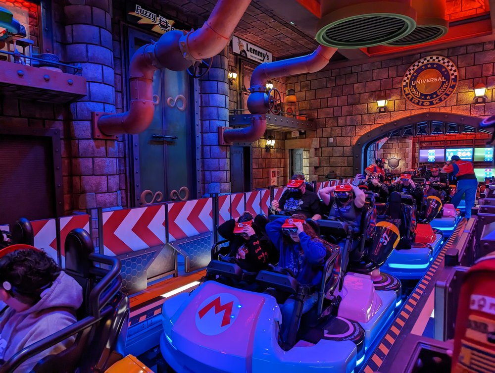 Mario Kart™: Bowser’s Challenge ride