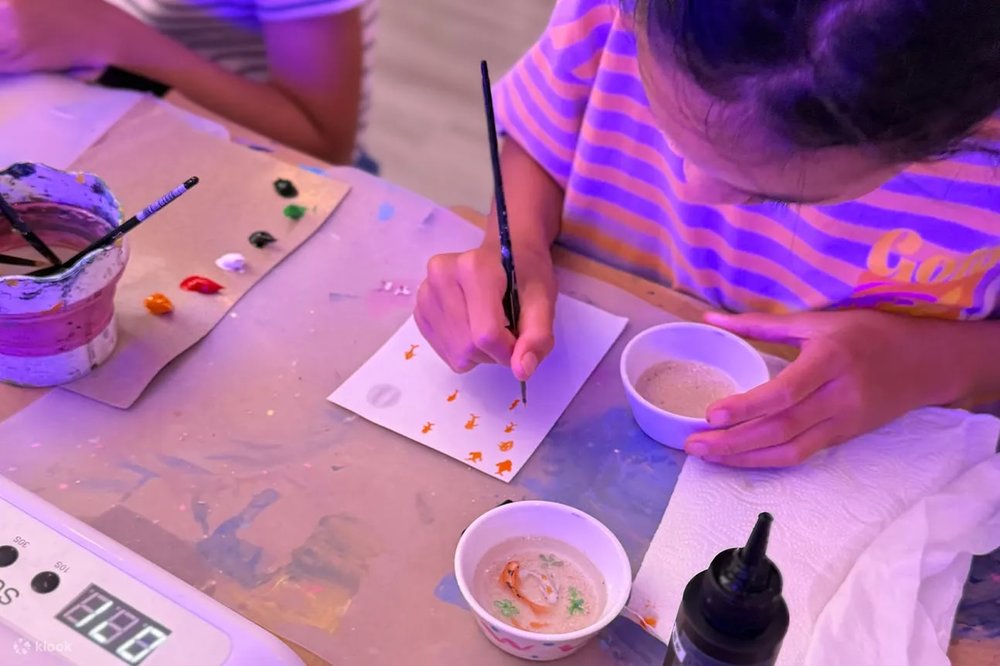 UV Resin Koi Pond Painting Workshop