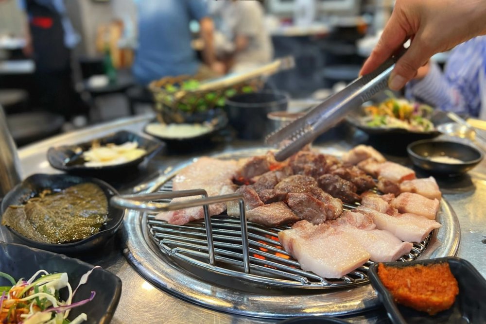  Nhà Hàng Original Charcoal Grill Jeju - Điểm Dừng Chân Lý Tưởng Cho Tín Đồ Nướng