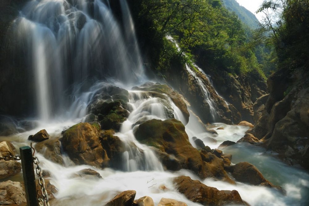 Buổi Sáng: Check-in Pao’s Sapa Leisure Hotel - Tham Quan Thác Bạc Và Thác Tình Yêu