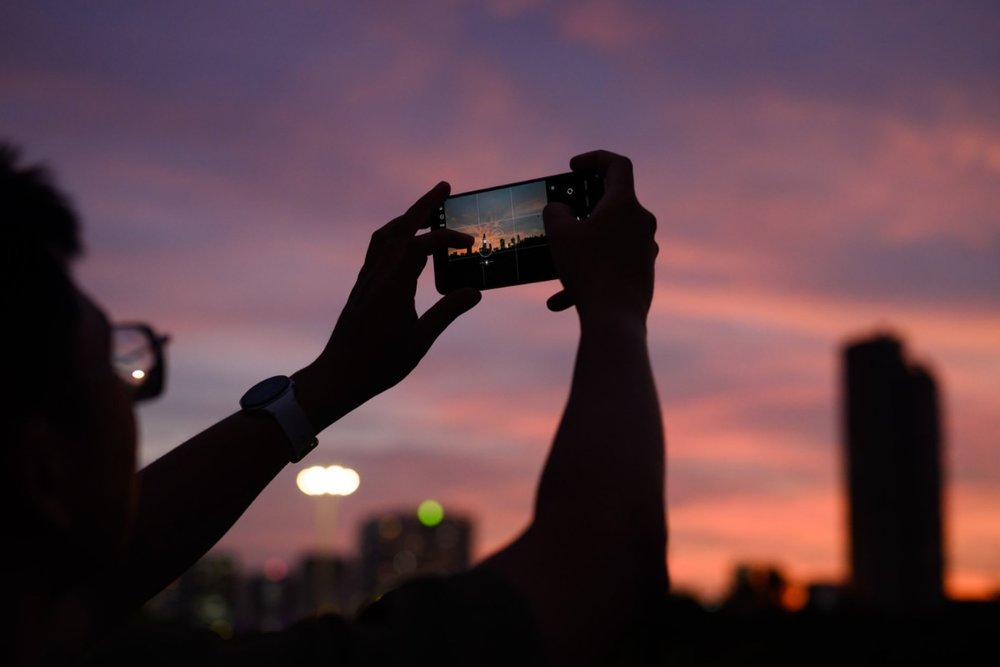 Buổi chiều - Tạm Biệt Thành Phố Đáng Sống