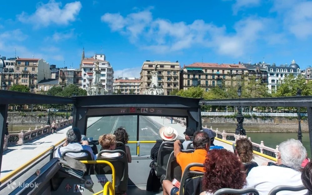 San Sebastian hop-on hop-off city tour bus
