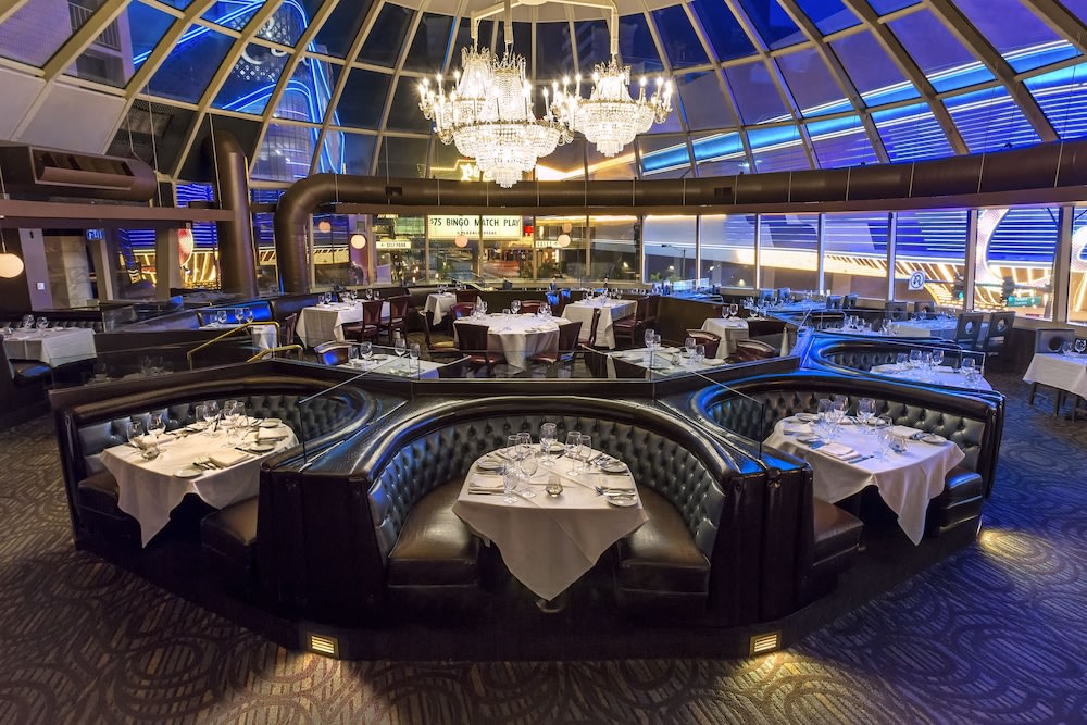 The glass dome of Oscar’s Steakhouse.