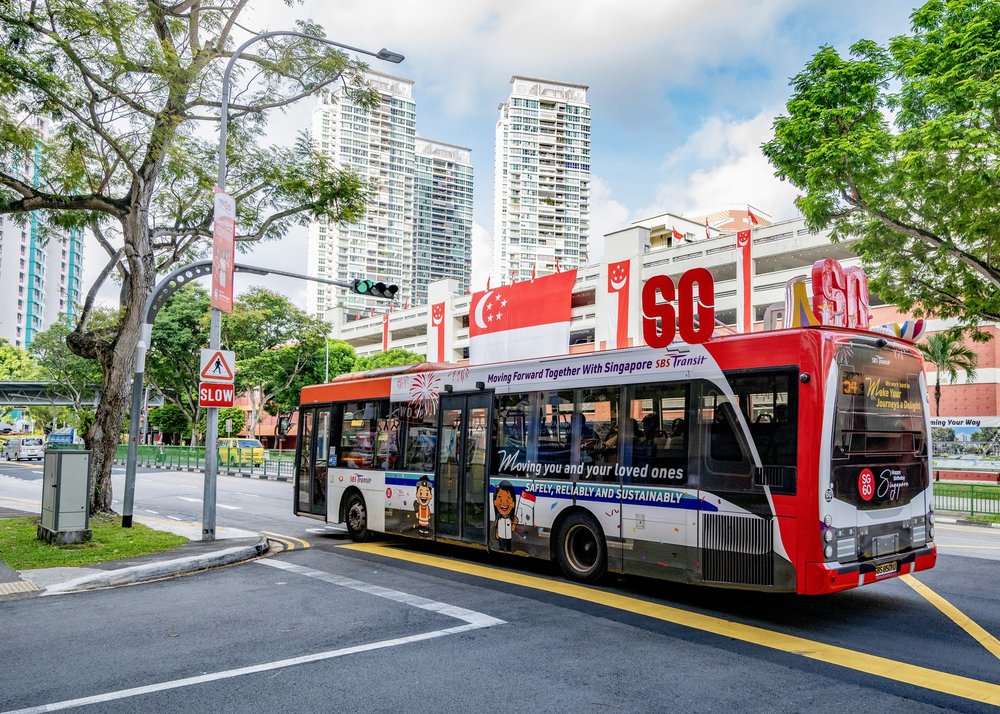 Xe Buýt Công Cộng (Public Bus)