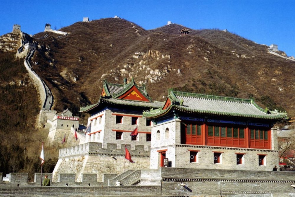 Kiến Trúc Kỳ Vĩ & Dấu Ấn Lịch Sử Ấn Tượng