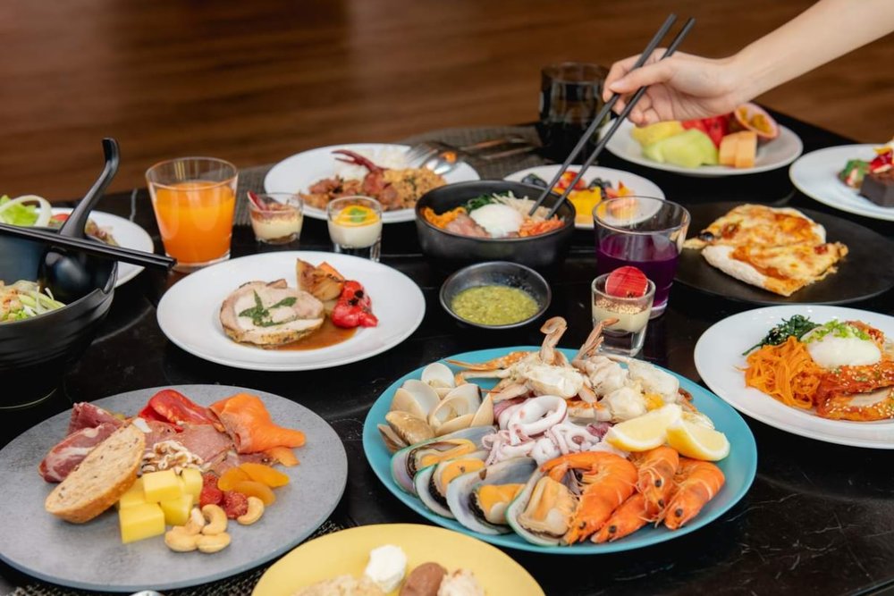 Buổi trưa - Nghỉ Ngơi Và Nạp Năng Lượng Kiểu Thái