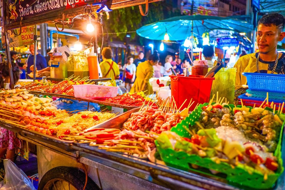 Buổi Chiều - Tắm Biển Và Dạo Phố Ẩm Thực Ven Biển