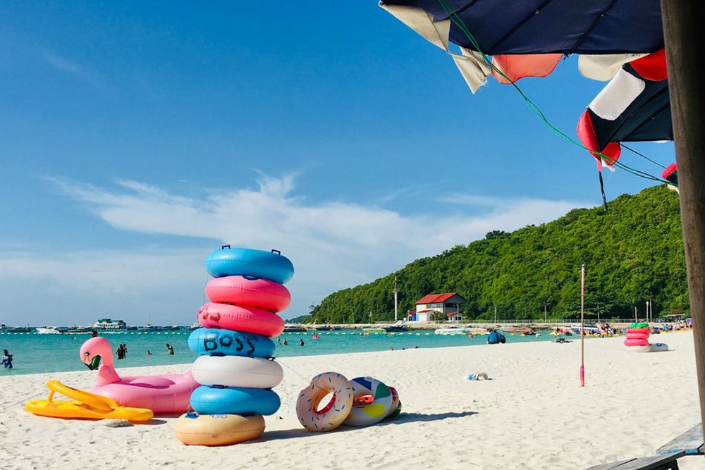 Buổi Trưa - Ăn Trưa Bên Bờ Biển Siêu Lãng Mạn