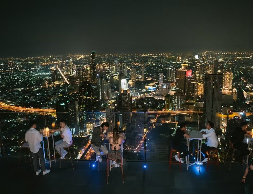 Sky Beach Bangkok: Cocktail Ở Rooftop Bar Cao Nhất Bangkok