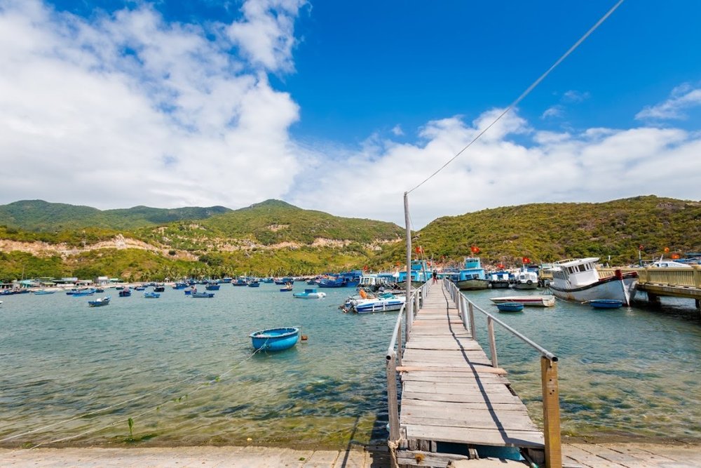 Buổi Chiều Lang Thang Ở Làng Chài Điệp Sơn - Nhịp Sống Chậm Giữa Biển Xanh