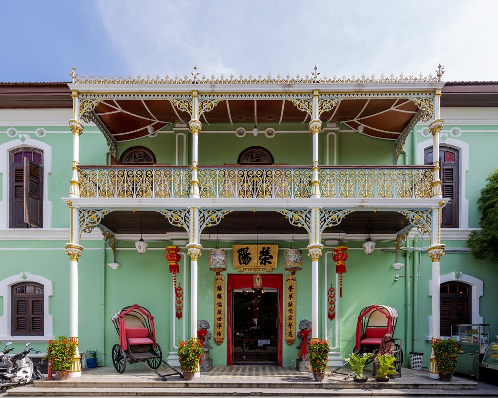 Biệt Thự Pinang Peranakan: Văn Hóa Peranakan Qua Hiện Vật Tinh Tế