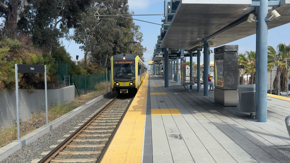 Metrolink commuter train headed to Santa Monica