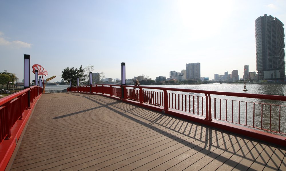 Cây Cầu Tình Yêu – Góc Hẹn Hò Lãng Mạn