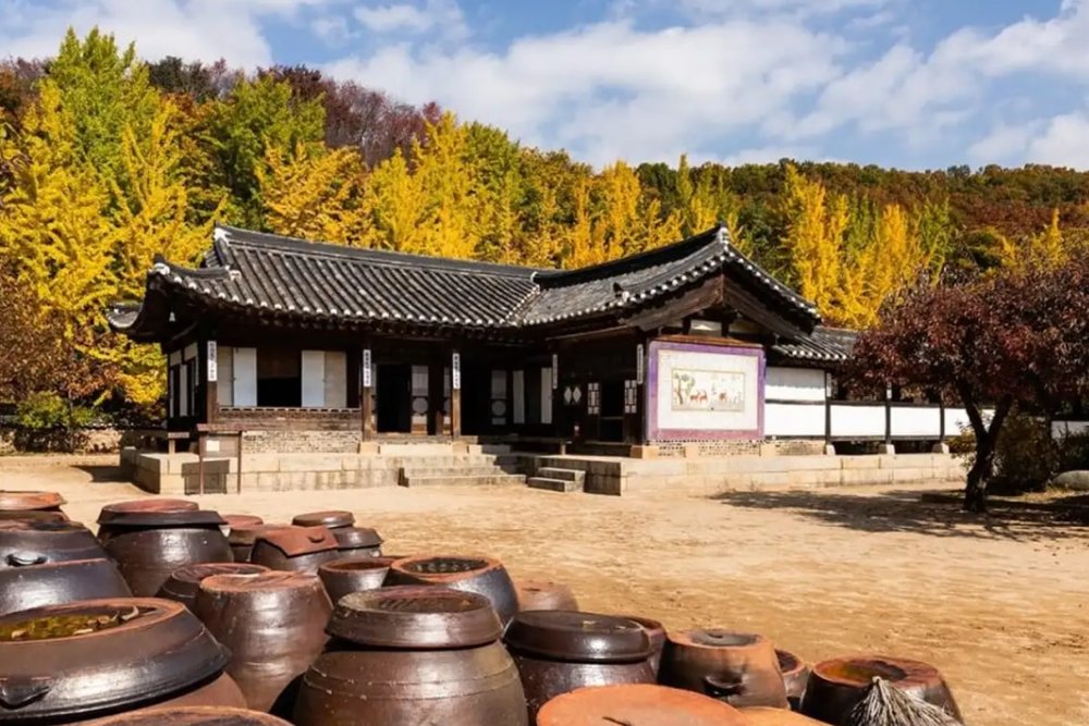 Chiều - Hòa Mình Vào Văn Hóa Truyền Thống Tại Làng Văn Hóa Hàn Quốc