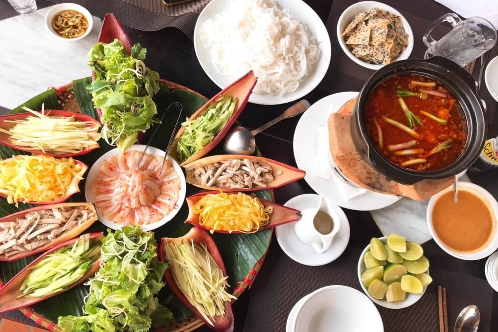 Lẩu Thả Phan Thiết: Trải Nghiệm Ẩm Thực Vui Nhộn Và Đậm Đà
