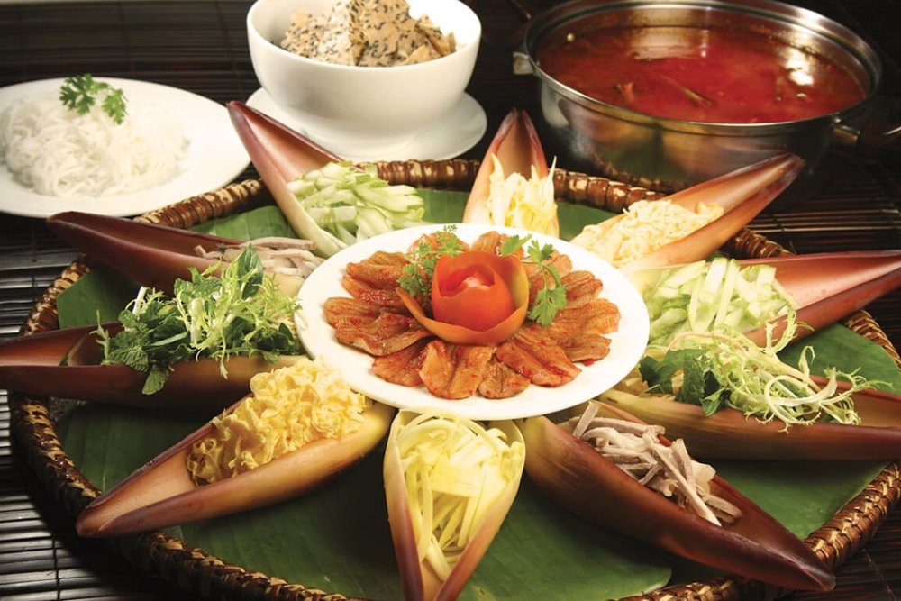 Lẩu Thả Phan Thiết: Trải Nghiệm Ẩm Thực Vui Nhộn Và Đậm Đà