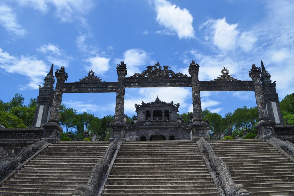 Lăng Khải Định - Kiệt Tác Pha Trộn Đông Tây