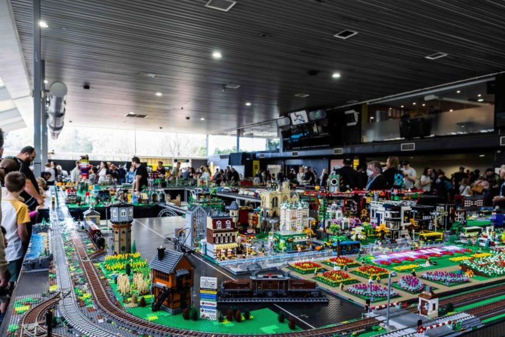 Triển Lãm LEGO® Star Wars™ - Gặp Gỡ Những Viên Gạch LEGO®