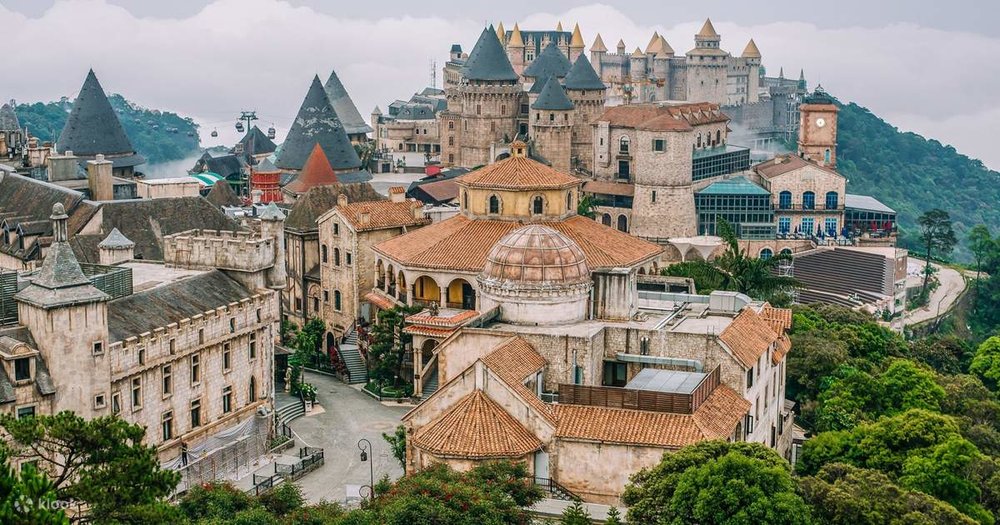 Các Khách Sạn & Nhà Nghỉ Ở Gần Cầu Vàng Ở Đà Nẵng