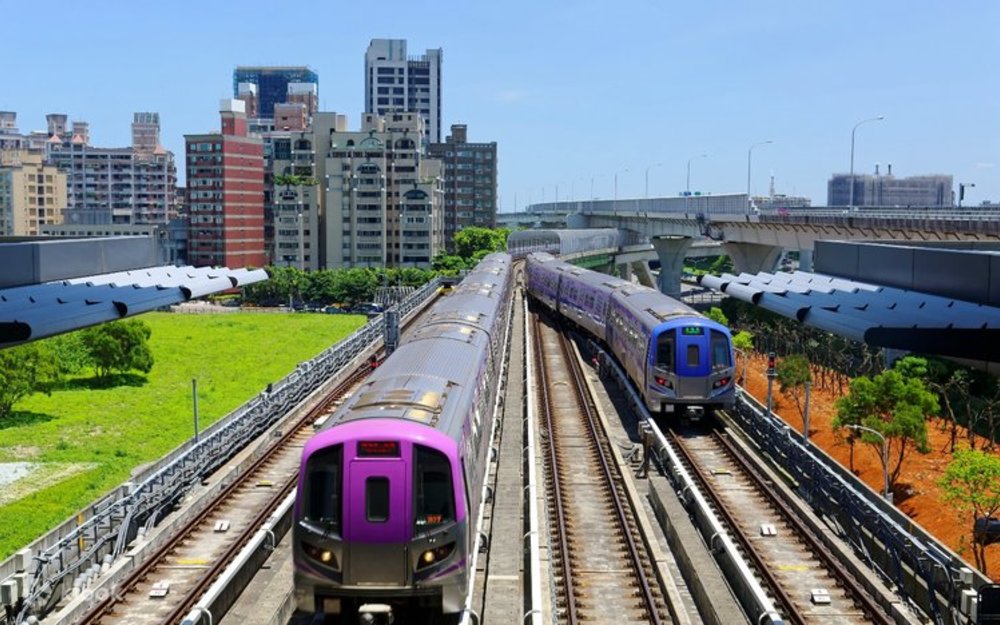 Các Tuyến MRT Tại Sân Bay Taoyuan: Express Và Commuter