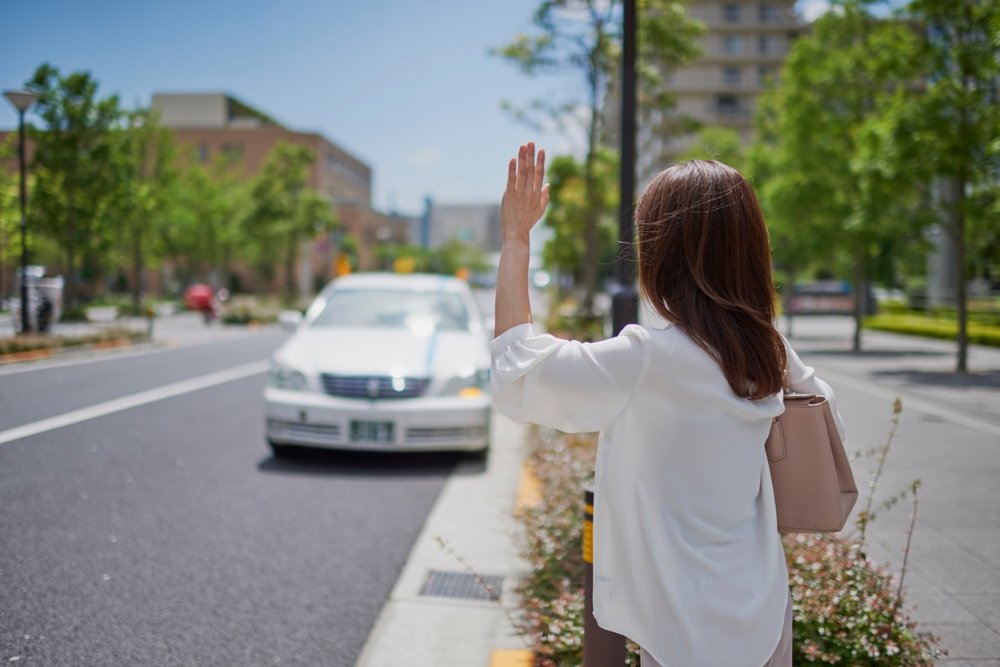 Cách Đặt Xe Đón Sân Bay Online