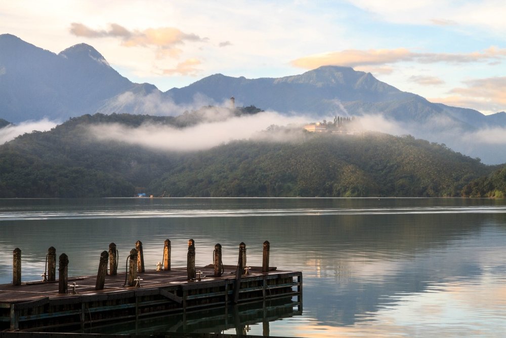 Hồ Nhật Nguyệt - Vẻ Đẹp Sơn Thủy Hữu Tình