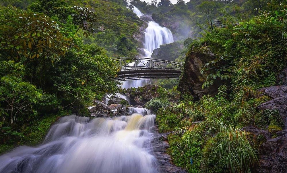 Giá Vé Thác Bạc Sapa Tham Khảo