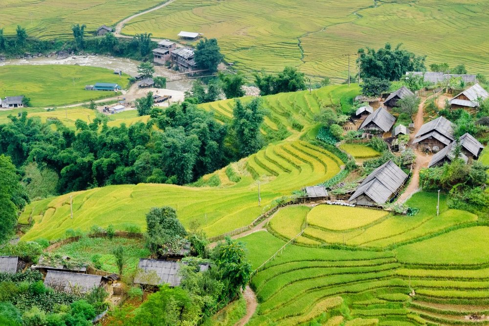 Thung Lũng Mường Hoa và Mua Sắm