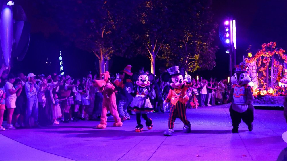 上海ディズニーのハロウィーン特集2025 ハロウィンデコレーション ドナルドのハロウィーン・トリート・カヴァルケード パレード