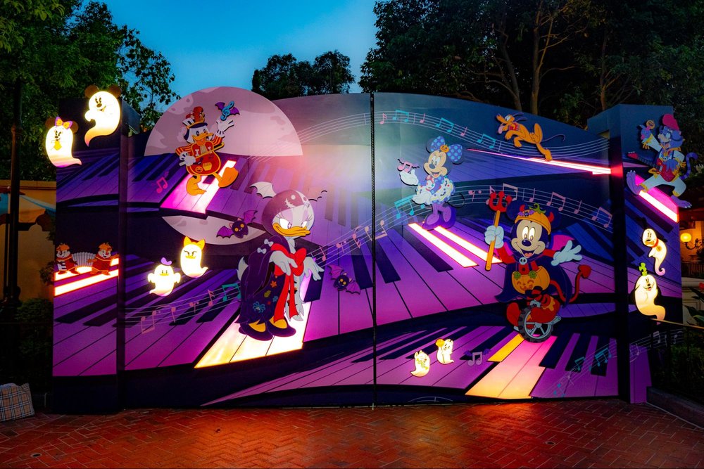 上海ディズニーのハロウィーン特集2025 ハロウィンデコレーション ミッキー ミニー ドナルド デイジー