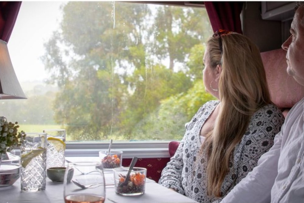 Dùng Bữa Trên Tàu The Q - Hành Trình Ẩm Thực Giữa Vùng Đất Bellarine, Victoria