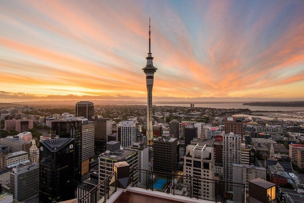 Ngắm Toàn Cảnh Thành Phố Từ Auckland Sky Tower