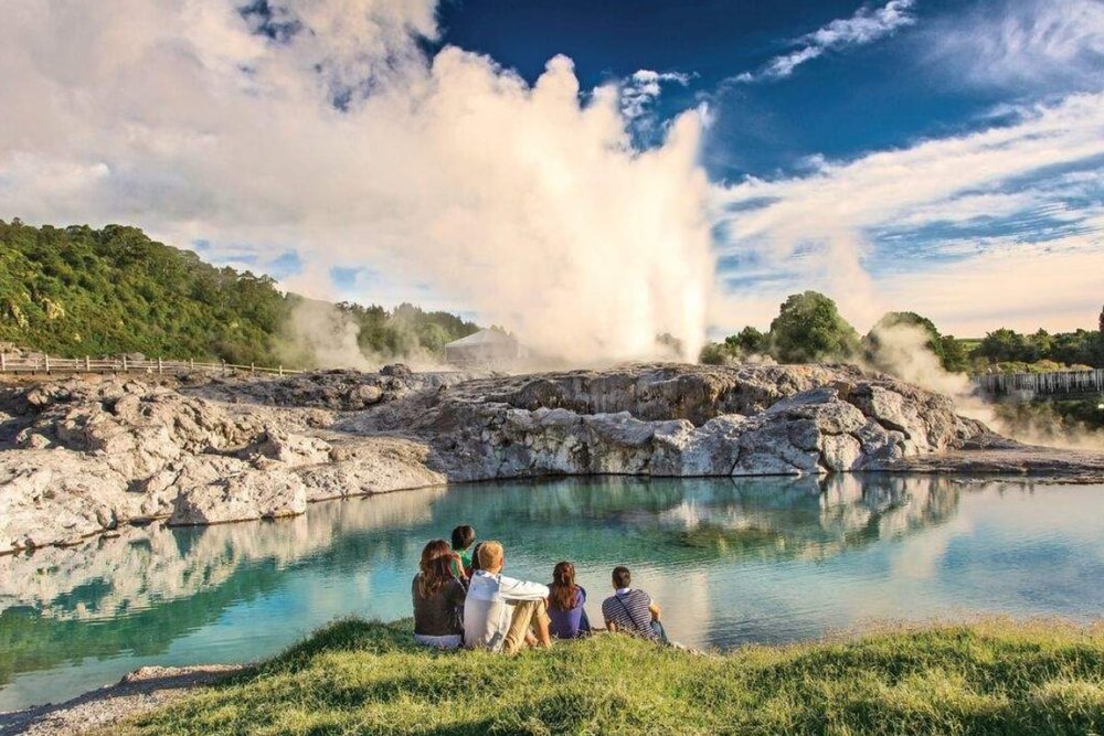 Thung Lũng Địa Nhiệt Te Puia - Từ Auckland Đến Trái Tim Rotorua