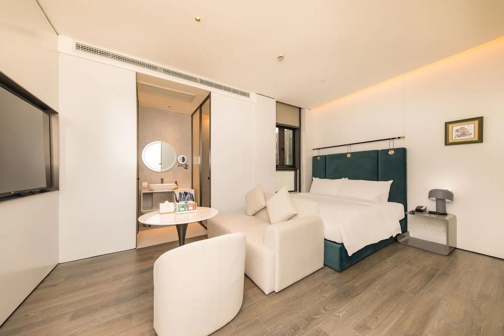 SG - Where to Stay in Shanghai: Top Areas and Best Hotels