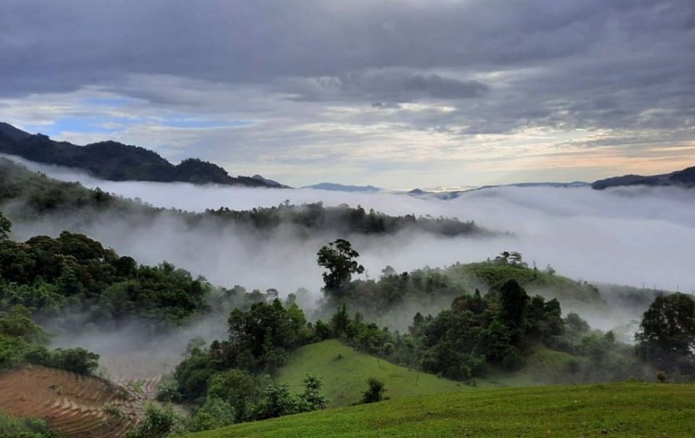 Cloudy Season on Truong Son Mountain Range (Source: Vietnam Times)