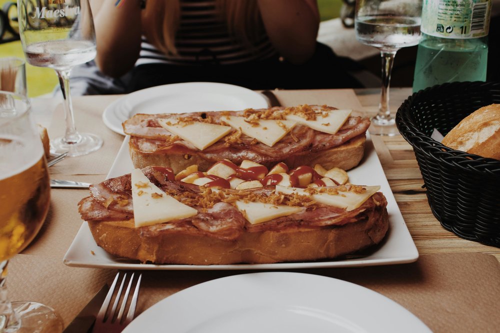 Tosta de jamón y queso for brunch (ham and cheese toast) | Photo by Mark Neal on Pexels