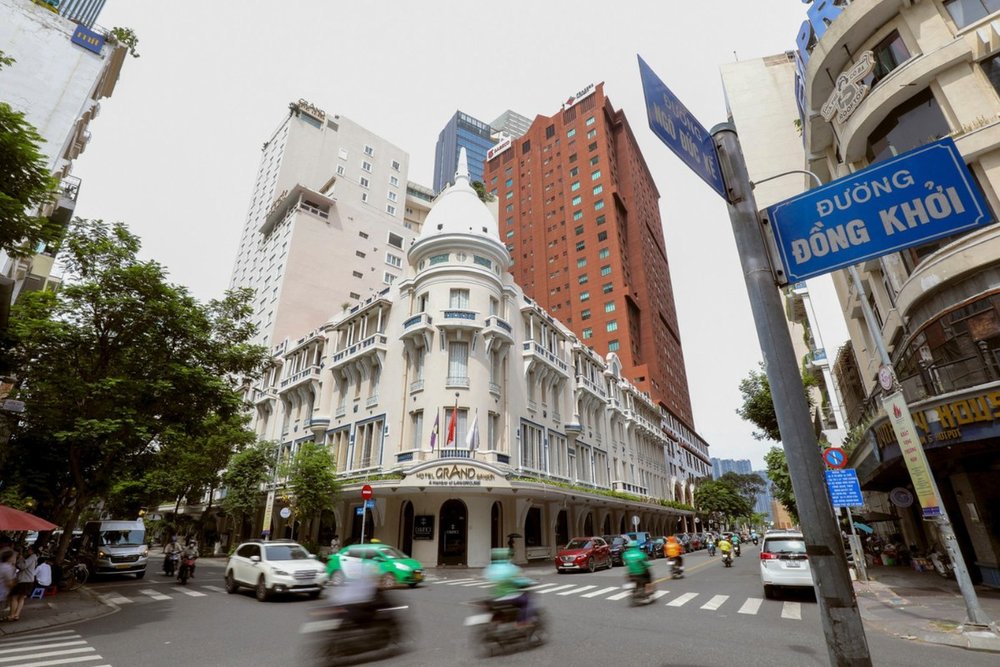 Phường Sài Gòn (Quận 1) - “Sài Gòn Cũ” Trong Tấm Áo Mới