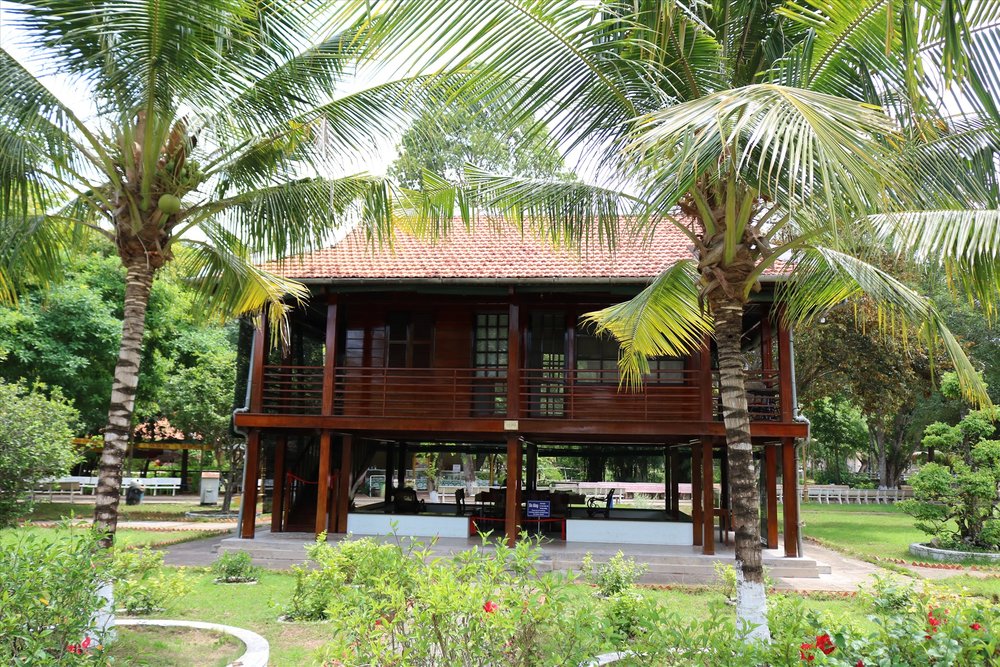 Nhà Sàn Bác Hồ Có Mấy Tầng? 