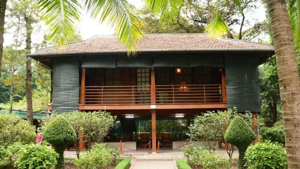 nha-san-bac-ho-o-dau