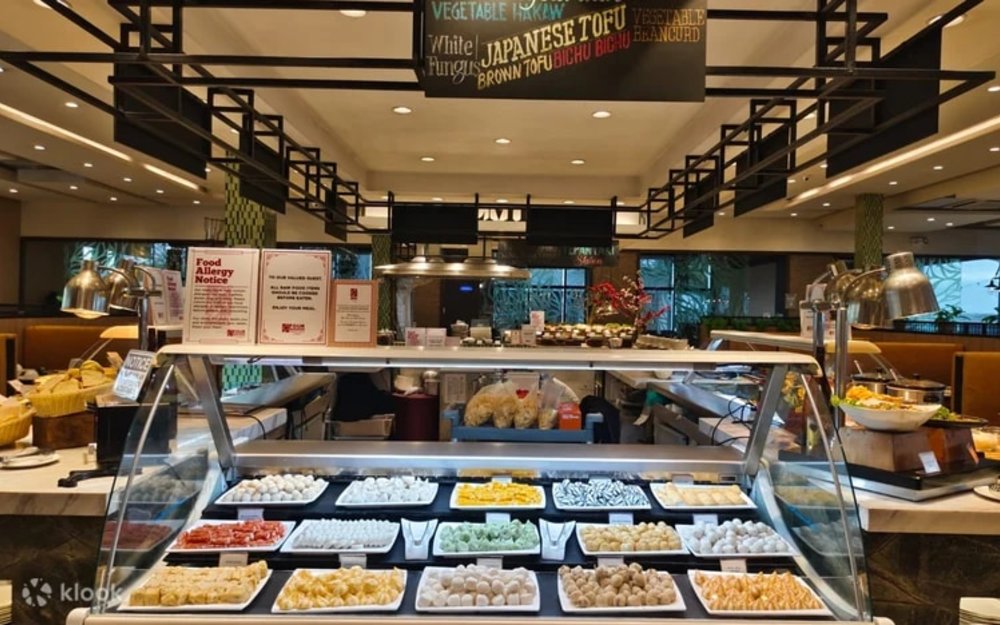 Four Seasons Buffet and Hotpot in SM Mall of Asia