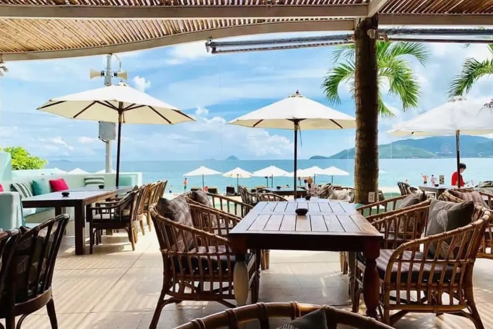 Thưởng Thức Cafe Ngắm Biển: Trải Nghiệm Chill Đúng Nghĩa