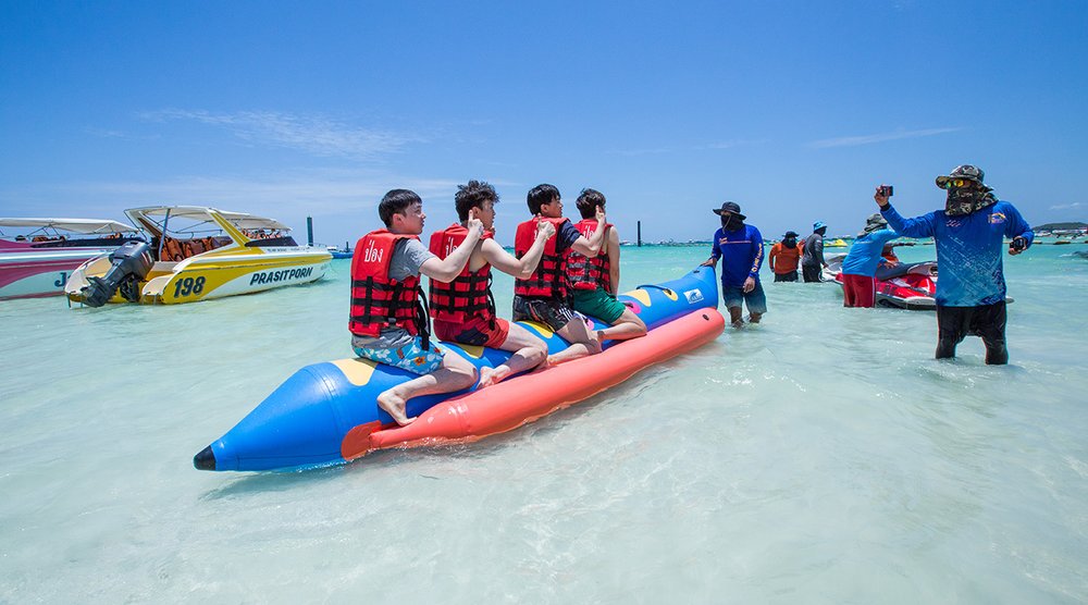 Koh Larn is enjoyable for groups who love adventure