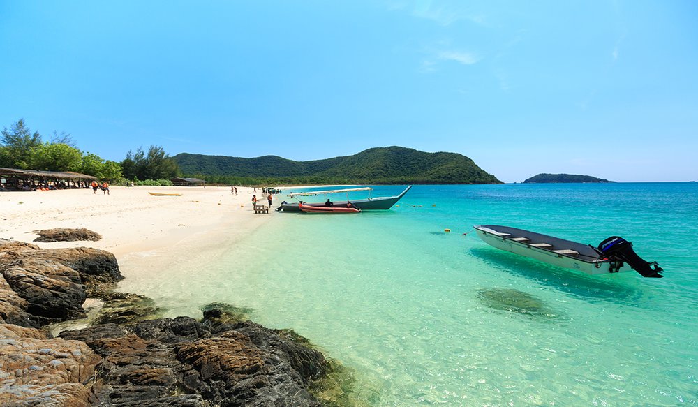 Quiet and beautiful, that’s Samae San Island