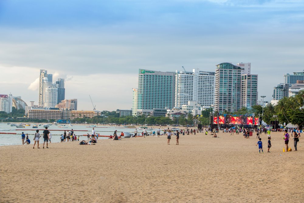 The lively Pattaya beach! | Photo by Ashwani Verma on Unsplash