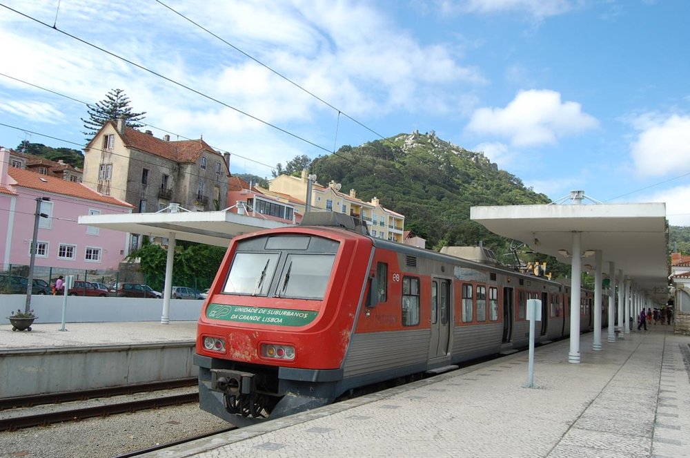 Train from Sinta to Lisbon