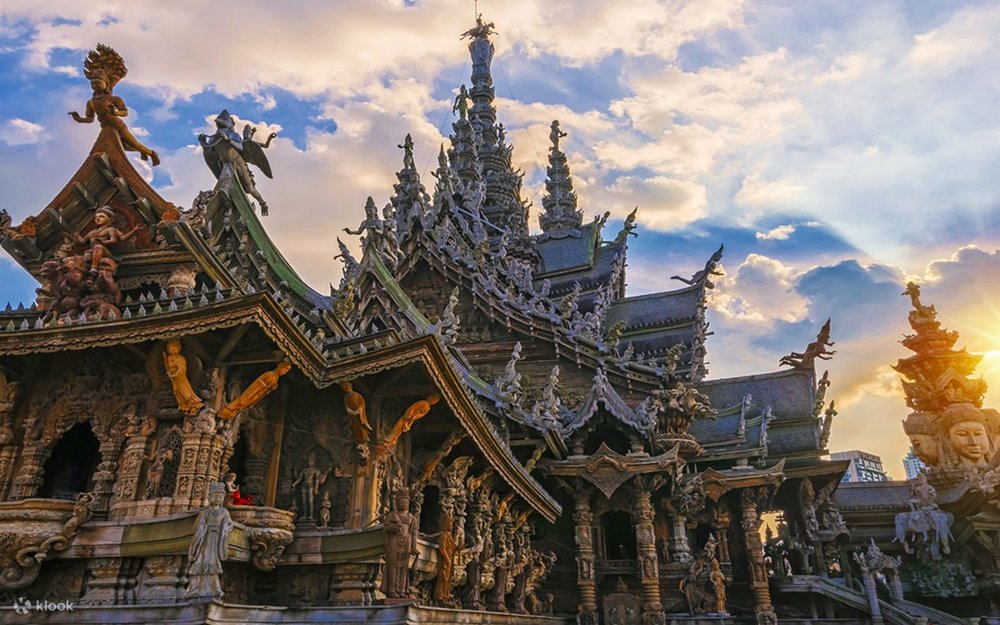 Facade of the Sanctuary of Truth in Pattaya, with details of its wooden exterior