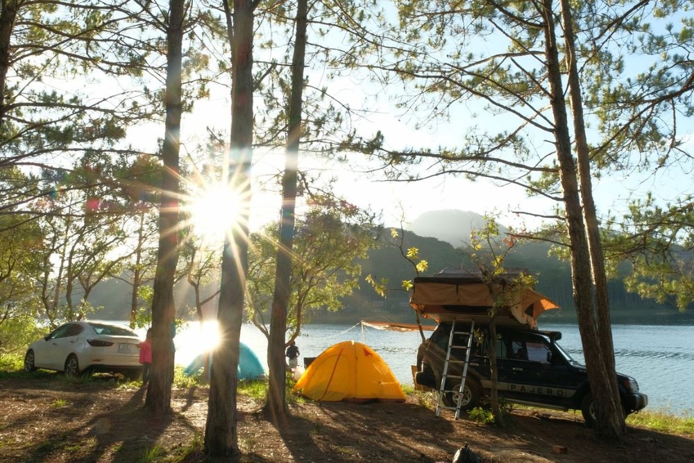 Khu Dã Ngoại Hồ Tuyền Lâm Đà Lạt: Thiên Đường Cắm Trại Bên Mặt Hồ Lãng Mạn