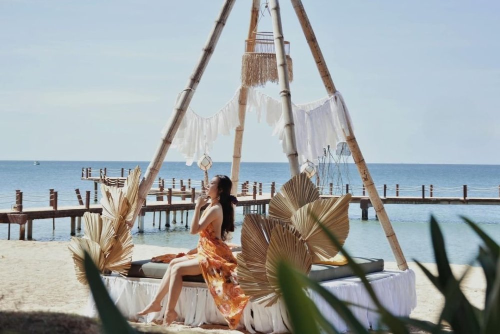 Checkin Sống Ảo Ở Sunset Sanato Beach Club