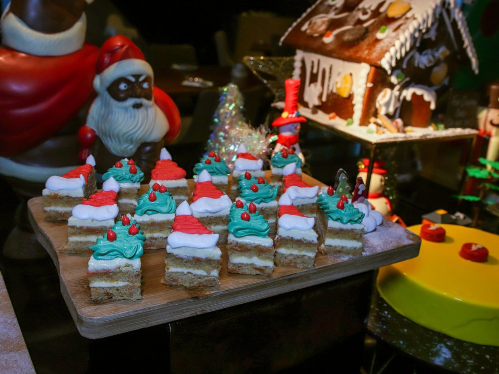 christmas themed cakes at Dining at TRACE Restaurant & Bar, Element Kuala Lumpur