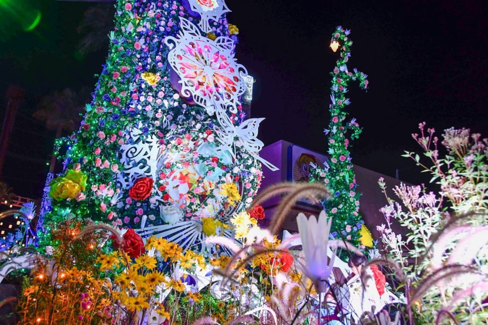 枚方公園聖誕燈飾, 大阪聖誕燈飾, 大阪聖誕市集, 枚方公園「光之遊園地～Flowering Illumination Rose～」, 枚方公園聖誕活動, 枚方公園點燈